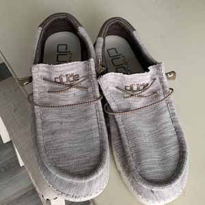 Hey dude men’s brown size 13